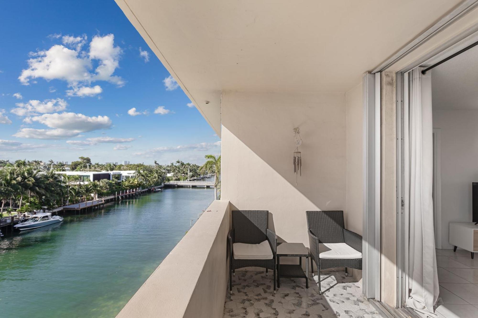 Bay Harbor Sunset Apt 5C Apartment Miami Beach Exterior photo